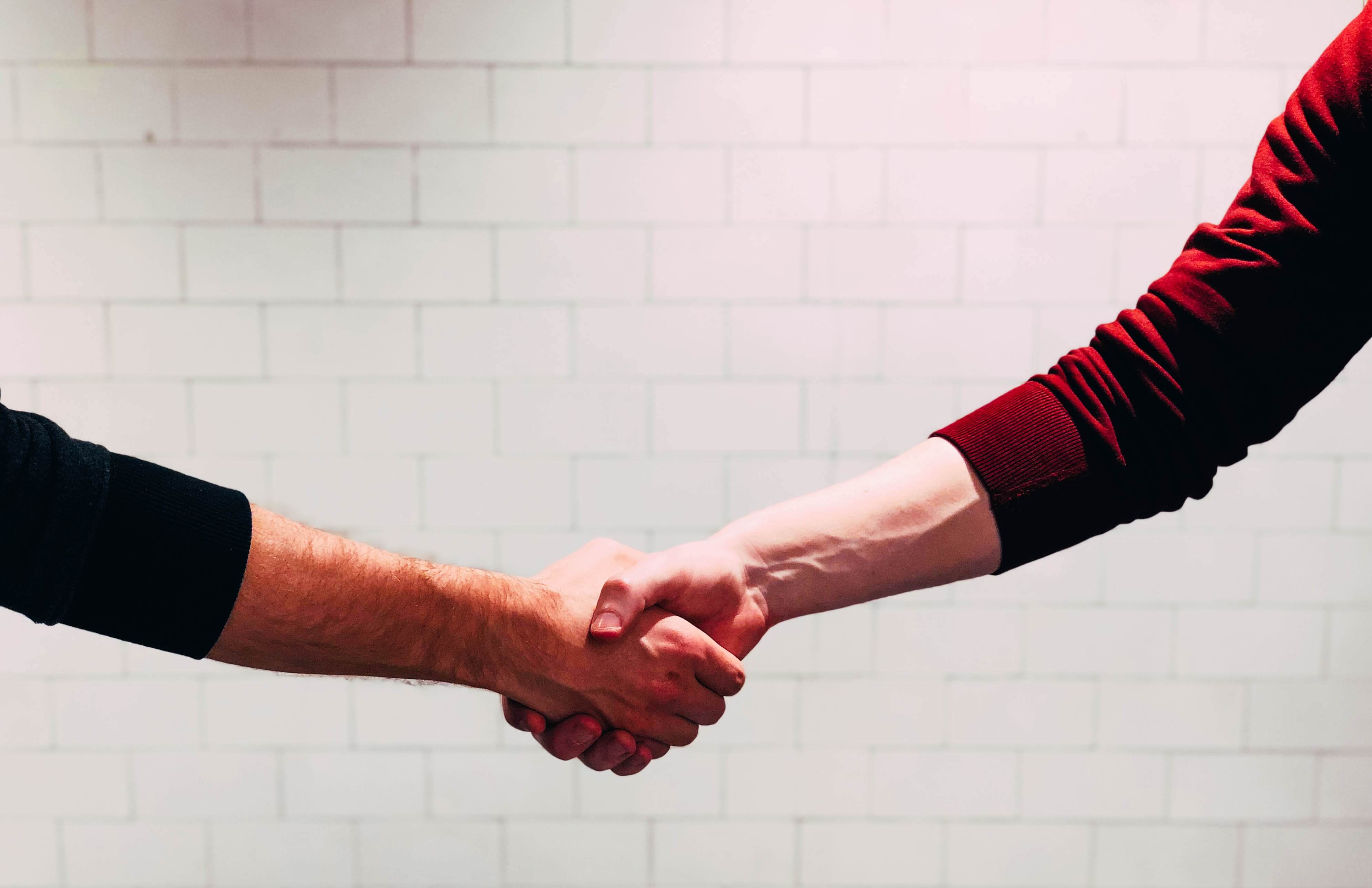 28 qualifying questions for Red Jumpers’ clients to find the best tech candidates for request